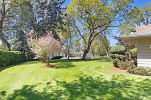 14 Royal Oaks Dr, Roseburg, OR 97471 - Photo 39