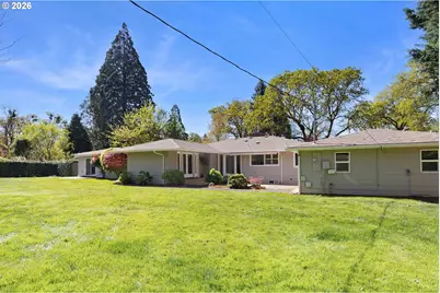 14 Royal Oaks Dr, Roseburg, OR 97471 - Photo 37