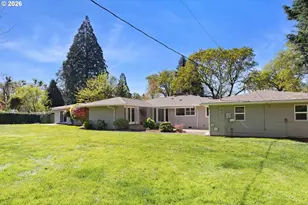 14 Royal Oaks Dr, Roseburg, OR 97471 - Photo 37