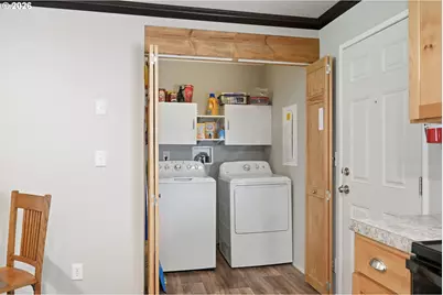 76113 Fish Hatchery Rd, Oakridge, OR 97463 - Photo 15