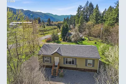 76113 Fish Hatchery Rd, Oakridge, OR 97463 - Photo 3