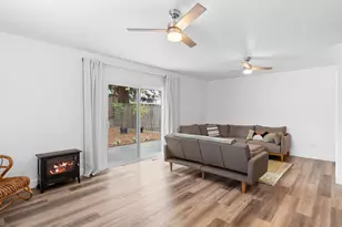 14217 SE Salmon St, Portland, OR 97233 - Photo 19