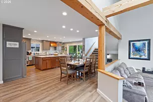 6564 Artemis Ln, West Linn, OR 97068 - Photo 7