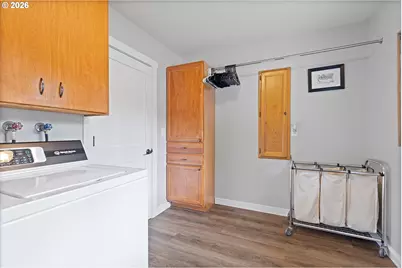 6564 Artemis Ln, West Linn, OR 97068 - Photo 15