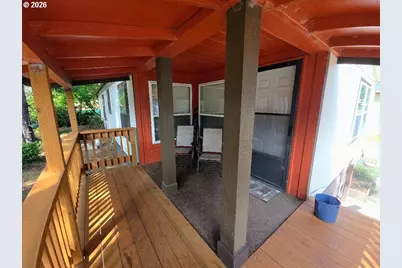530 Shorepines Pl, Coos Bay, OR 97420 - Photo 19