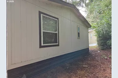530 Shorepines Pl, Coos Bay, OR 97420 - Photo 3