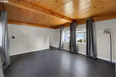 1125 58th St #96, Springfield, OR 97478 - Photo 3