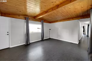 1125 58th St, Springfield, OR 97478 - Photo 11