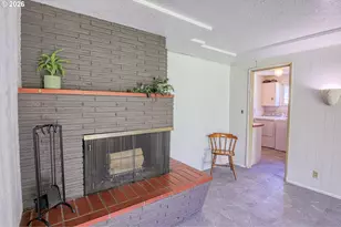 7077 Main St, Springfield, OR 97478 - Photo 17