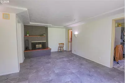 7077 Main St, Springfield, OR 97478 - Photo 9
