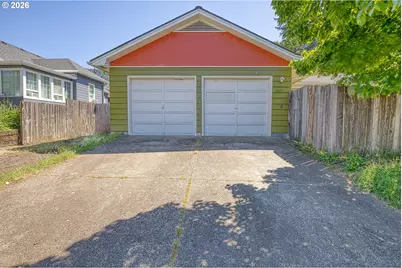 7077 Main St, Springfield, OR 97478 - Photo 35
