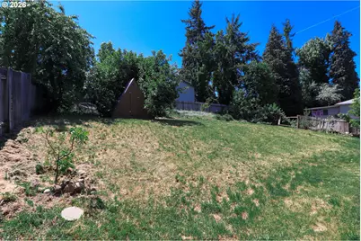 7077 Main St, Springfield, OR 97478 - Photo 33