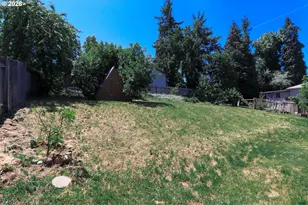 7077 Main St, Springfield, OR 97478 - Photo 33