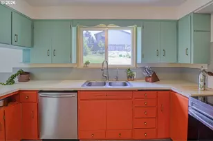 7077 Main St, Springfield, OR 97478 - Photo 7