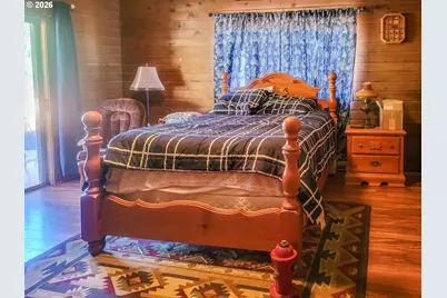 3450 Hogan Rd, Oakland, OR 97462 - Photo 17