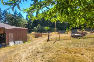 3450 Hogan Rd, Oakland, OR 97462 - Photo 39