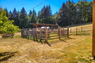3450 Hogan Rd, Oakland, OR 97462 - Photo 35