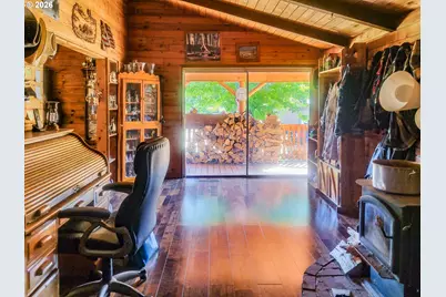 3450 Hogan Rd, Oakland, OR 97462 - Photo 7