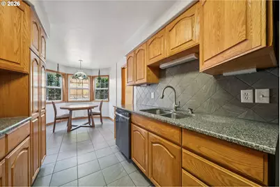 4905 SE Woodland Dr, Gresham, OR 97080 - Photo 11