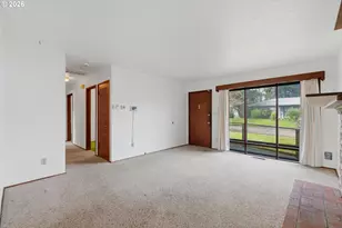 16706 SE Ankeny St, Portland, OR 97233 - Photo 5