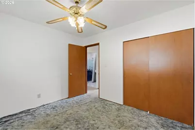 16706 SE Ankeny St, Portland, OR 97233 - Photo 25