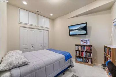 1556 NE Kennedy Loop Dr, Roseburg, OR 97470 - Photo 21