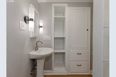 904 E 33rd St, Vancouver, WA 98663 - Photo 17