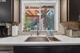 1301 NW 102nd St, Vancouver, WA 98685 - Photo 9