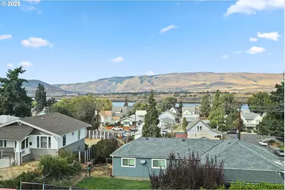 1022 E 10th St, The Dalles, OR 97058 - Photo 37
