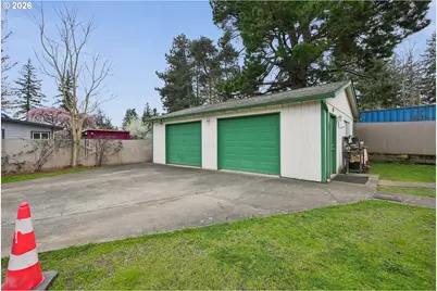 501 SE 157th Ave, Portland, OR 97233 - Photo 17