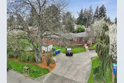 501 SE 157th Ave, Portland, OR 97233 - Photo 1