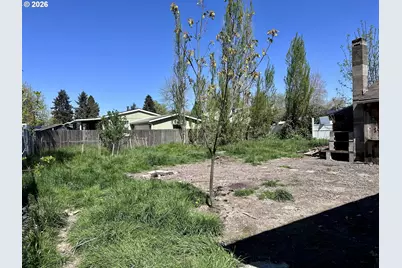 4641 Royal Ave, Eugene, OR 97402 - Photo 9