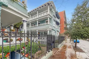 2127 NW Irving St, Portland, OR 97210 - Photo 3
