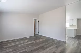 1074 Rodan Ave, Salem, OR 97306 - Photo 9