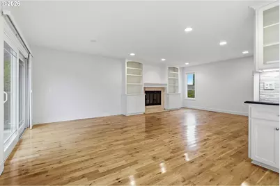 10445 SW Highland Dr, Tigard, OR 97224 - Photo 17