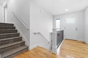 10445 SW Highland Dr, Tigard, OR 97224 - Photo 23