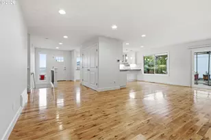 10445 SW Highland Dr, Tigard, OR 97224 - Photo 21