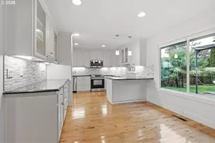 10445 SW Highland Dr, Tigard, OR 97224 - Photo 13