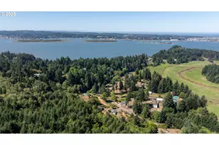 94360 Willanch Ln, North Bend, OR 97459 - Photo 9