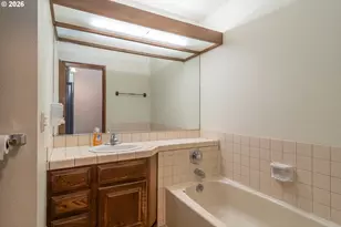 107 Woodoak Dr, Roseburg, OR 97471 - Photo 21