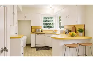 7430 N Hurst Ave, Portland, OR 97203 - Photo 15