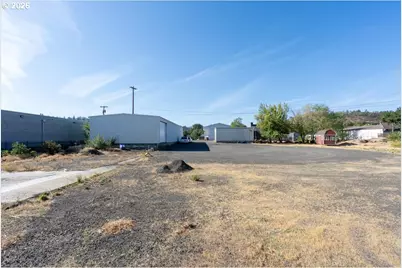 1001 W 6th St, The Dalles, OR 97058 - Photo 29