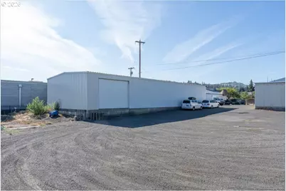 1001 W 6th St, The Dalles, OR 97058 - Photo 23