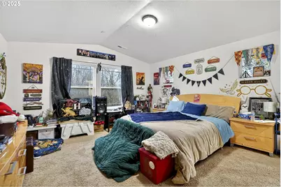 10535 SW Crestwood Dr, Beaverton, OR 97008 - Photo 19