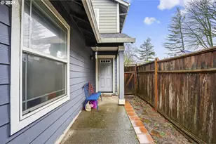 10535 SW Crestwood Dr, Beaverton, OR 97008 - Photo 3