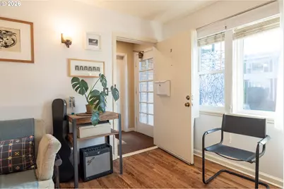 2123 NE Clackamas St #5, Portland, OR 97232 - Photo 5