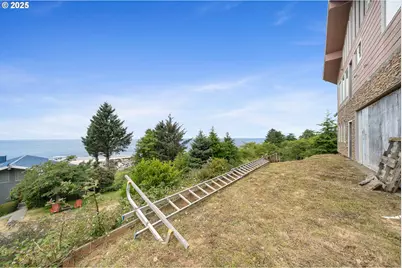 535 Kesterson Ct, Rockaway Beach, OR 97136 - Photo 31