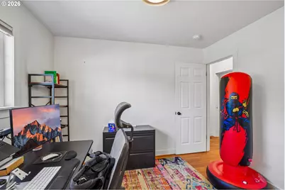 18042 SE Clay St, Portland, OR 97233 - Photo 21