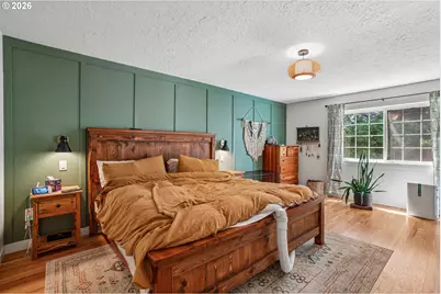 18042 SE Clay St, Portland, OR 97233 - Photo 25