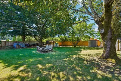 18042 SE Clay St, Portland, OR 97233 - Photo 41